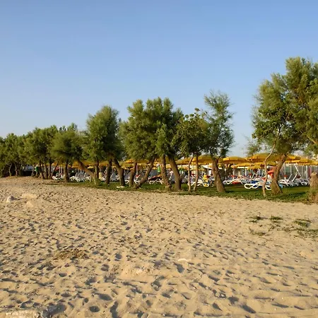 Il Triangolo Aparthotel Roseto Degli Abruzzi