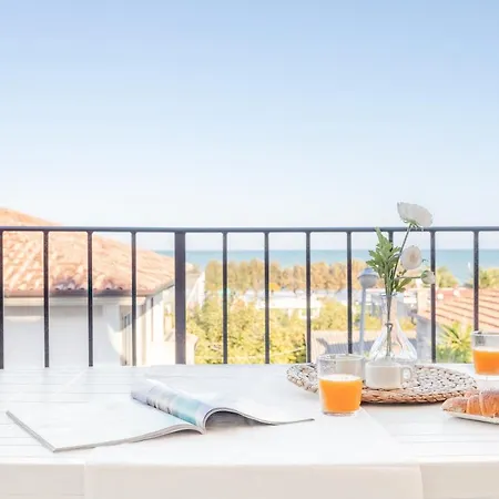 Il Triangolo Lägenhetshotell Roseto Degli Abruzzi