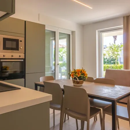 Il Triangolo Lägenhetshotell 4*