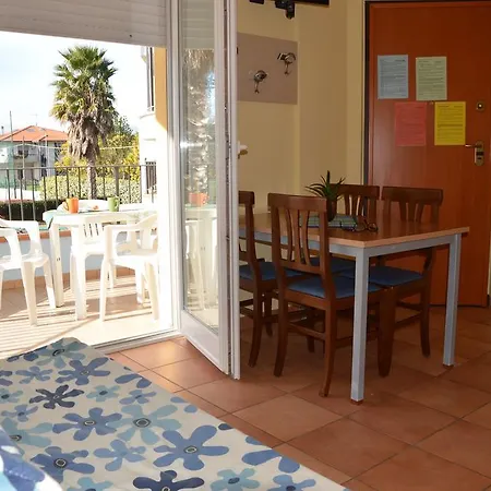 Il Triangolo Lägenhetshotell 4*