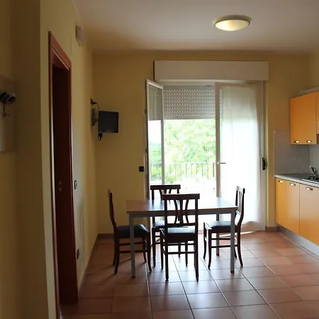 Il Triangolo 4* Roseto Degli Abruzzi