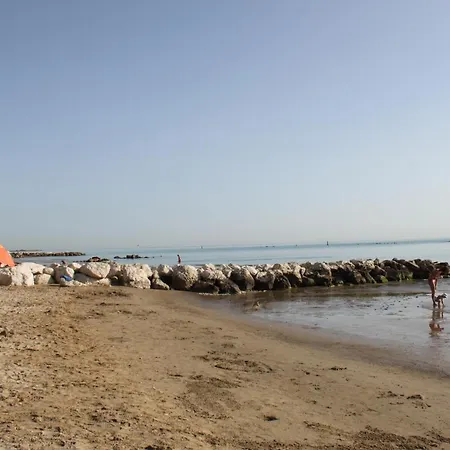 Il Triangolo 3*
