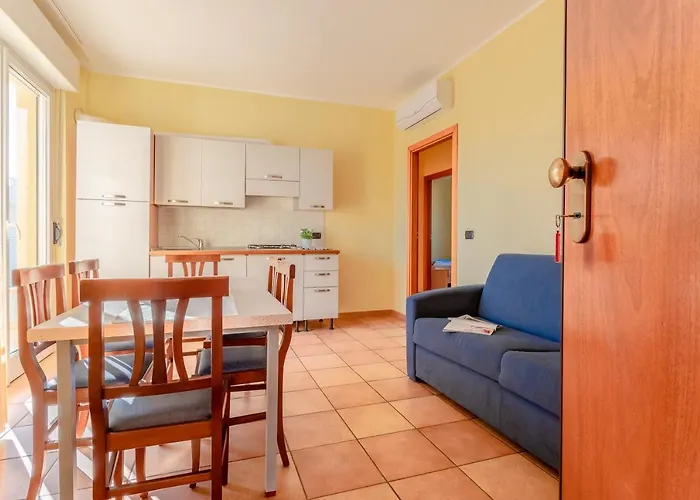 Il Triangolo Aparthotel Roseto Degli Abruzzi