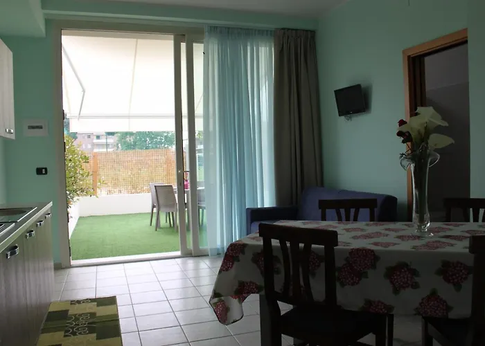 Il Triangolo 4* Roseto Degli Abruzzi