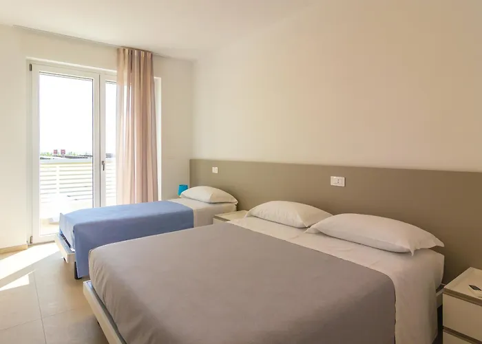 アパートホテル Il Triangolo 4*