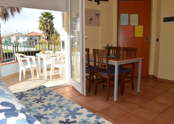 Il Triangolo Aparthotel 4*