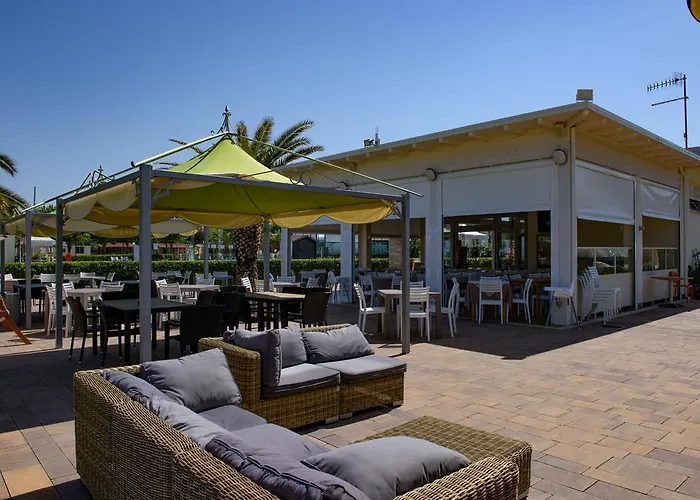 Aparthotel Il Triangolo 4*