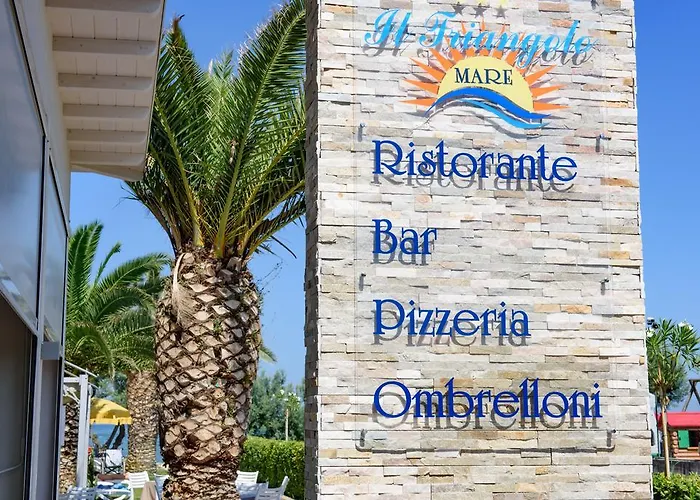 Il Triangolo Roseto Degli Abruzzi